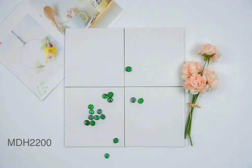 [DSC-NT2200(DC90)] Gạch bông TQ, KT 200x200 mm, Xương Porcelain mặt mờ mã NT2200 (DC90) YK2200