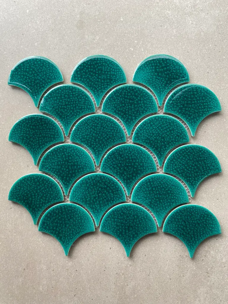 Gạch Mosaic vảy cá men rạn KT 85x95mm mã XFB90011