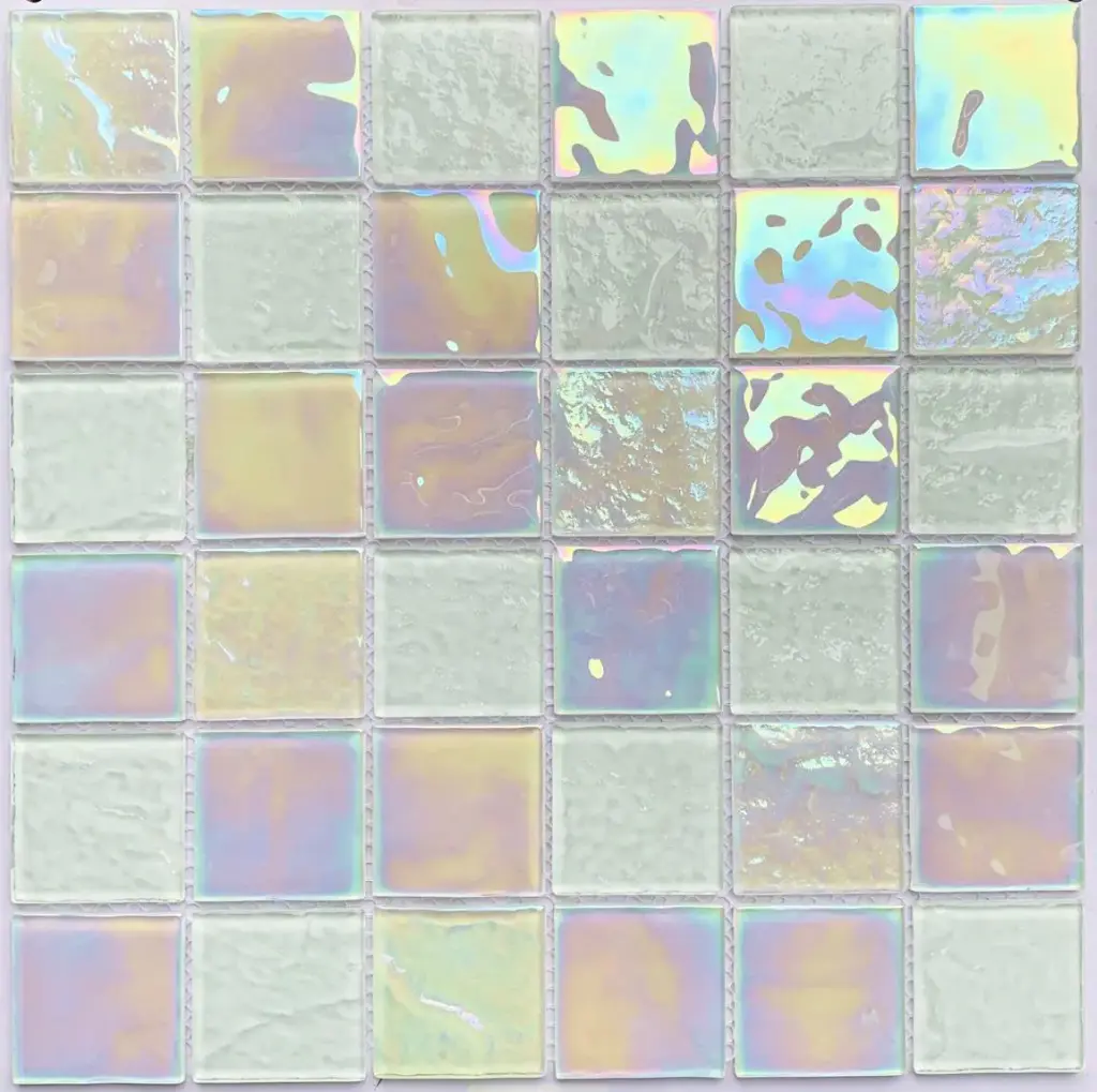 [DSC-4124MH 7025] Gạch mosaic thủy tinh nhập khẩu, màu trắng mix, KT viên 48mm x 48mm, KT vỉ 300x300 mm, MH 7025 (1 thùng 22 vĩ = 2m2)
