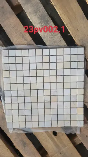 Đá Mosaic vàng chip vuông bóng 23PV002.1